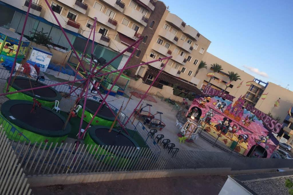 Lovely Apartment In Cabo Roig Near Beach โอริอุเอลา ภายนอก รูปภาพ