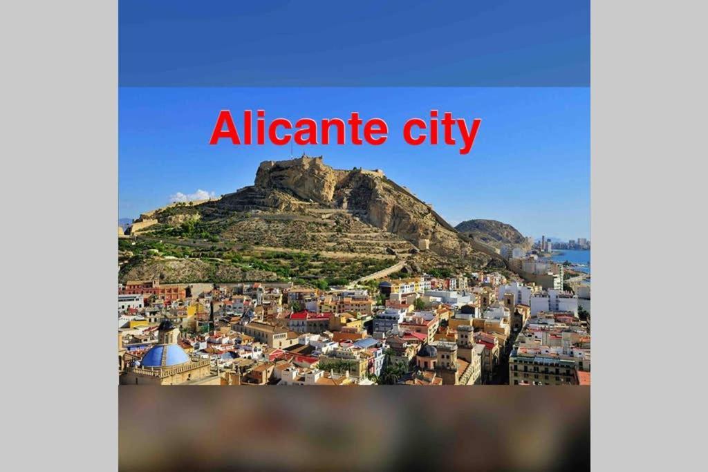 Lovely Apartment In Cabo Roig Near Beach โอริอุเอลา ภายนอก รูปภาพ