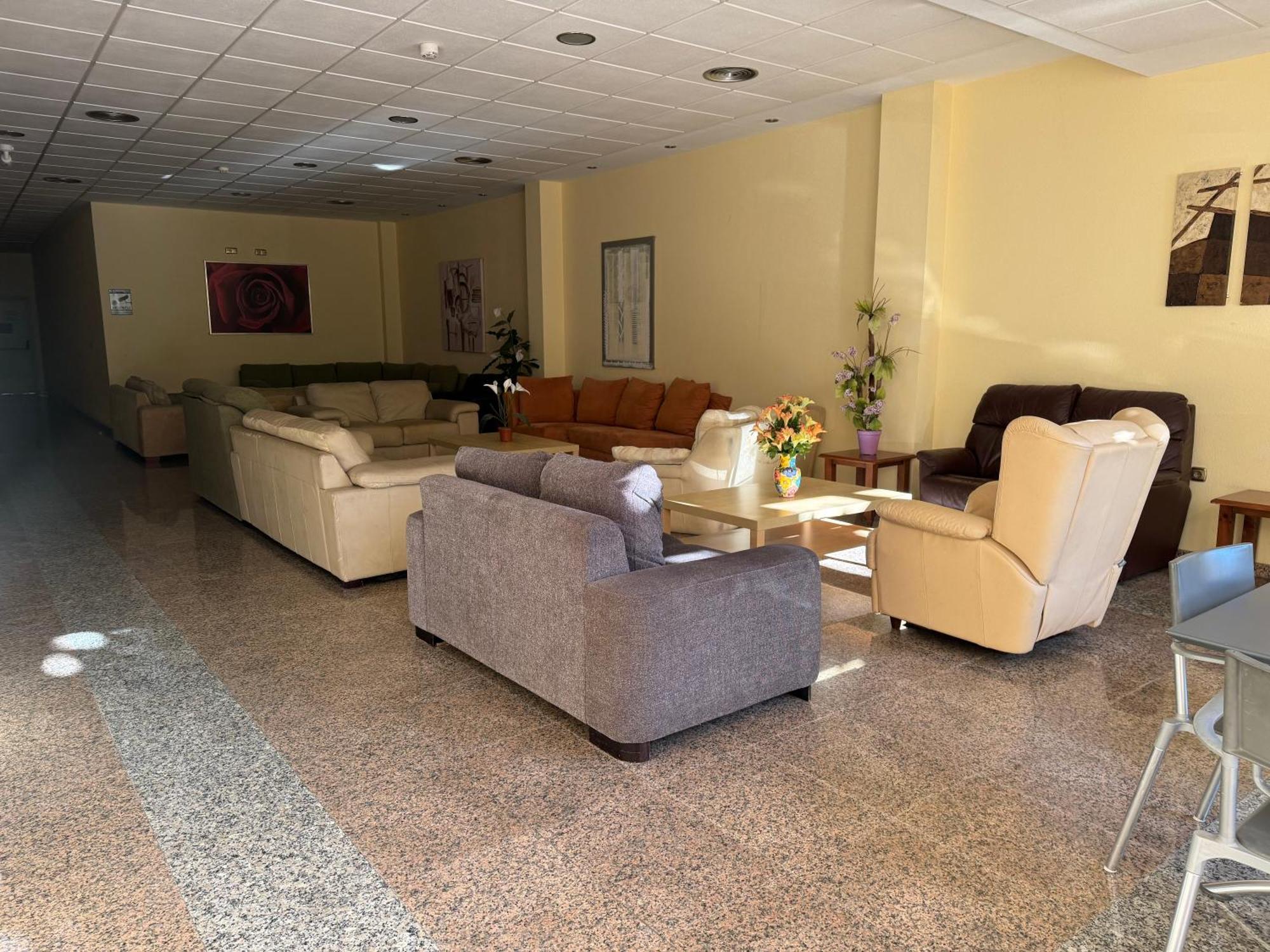 Lovely Apartment In Cabo Roig Near Beach โอริอุเอลา ภายนอก รูปภาพ